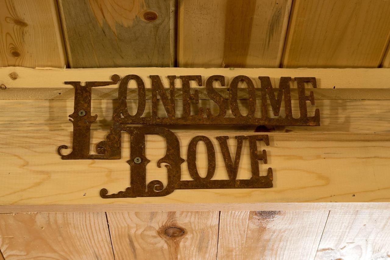 Вилла Return To Lonesome Dove Саут-Форк Экстерьер фото